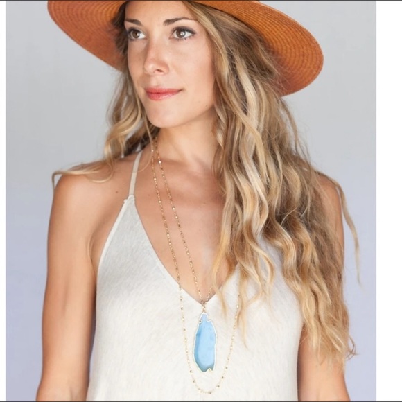 Heather Gardner Agate Slice Necklace - Picture 14 of 16